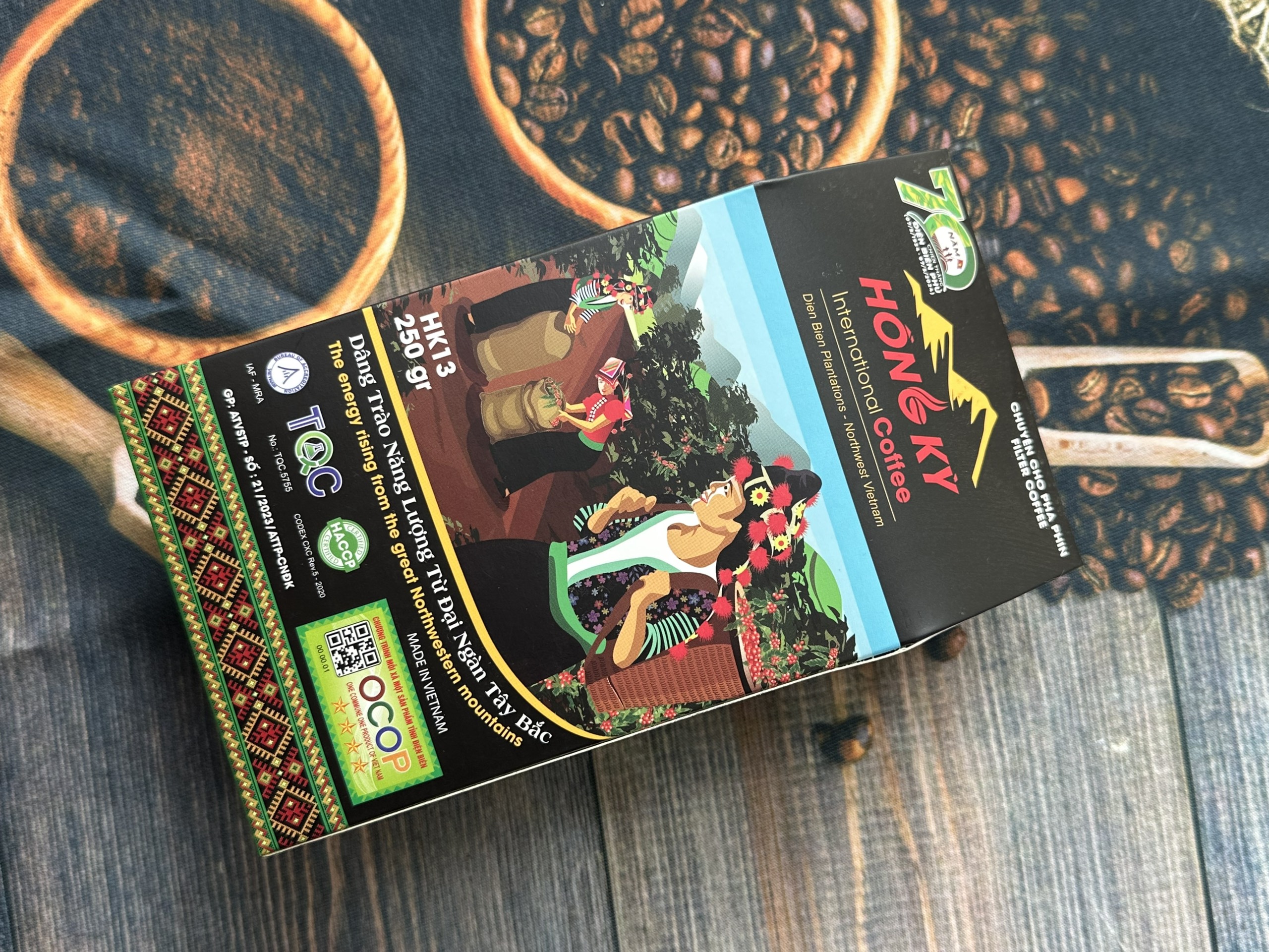Cafe hộp giấy đen mờ HK13 — 14