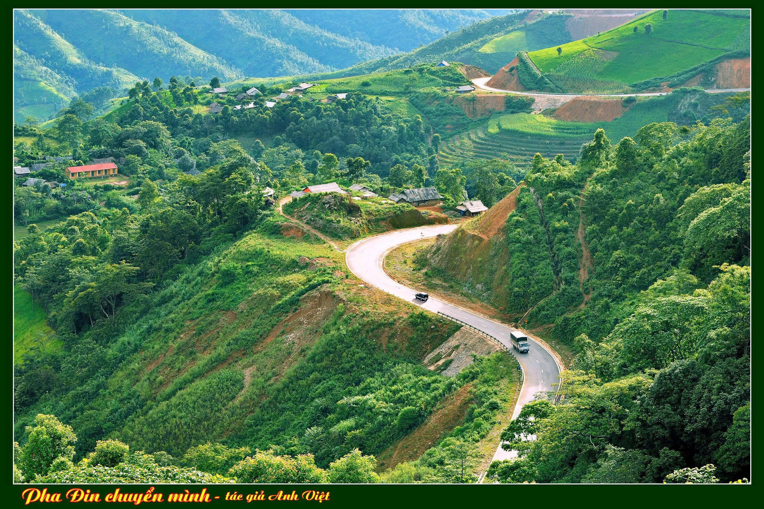 Tư liệu Hồng Kỳ